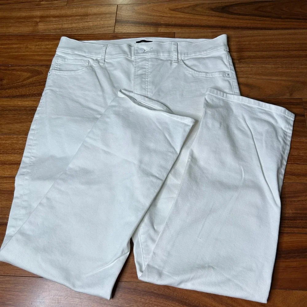 Express Modern Straight Super High Rise White Denim Jeans‎ Women's Size 14R - Picture 3 of 8